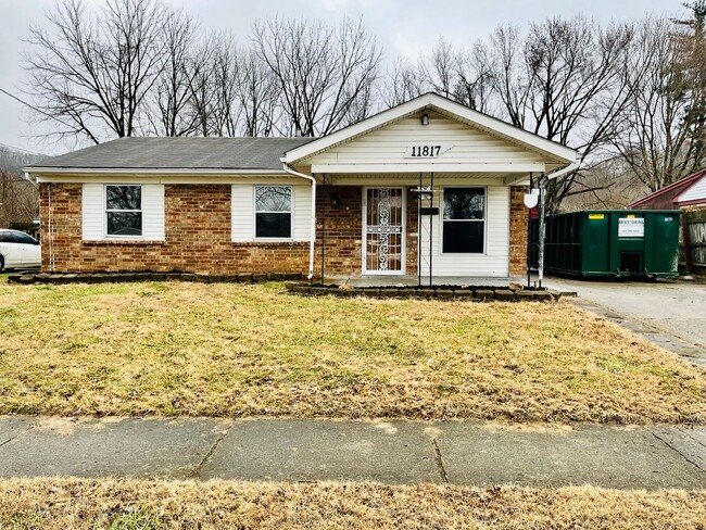 Renovated 3BR/2BA ranch in Valley Station - Renovated 3BR/2BA ranch in Valley Station House