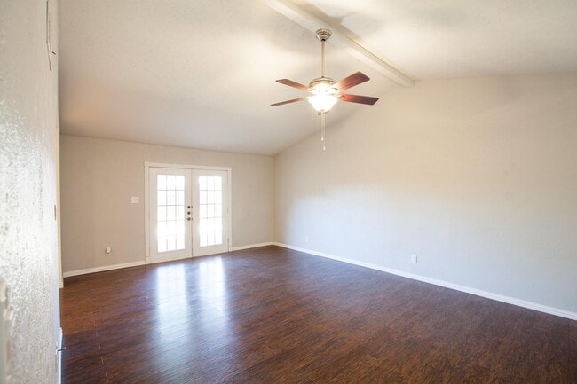 Photo - 5713 Baker Dr