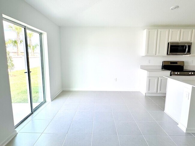 Photo - Home For Rent in Crosswinds Haines City with 4 Bedrooms