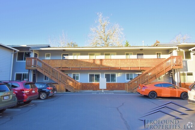 Building Photo - 3925 SW Multnomah Blvd Rental