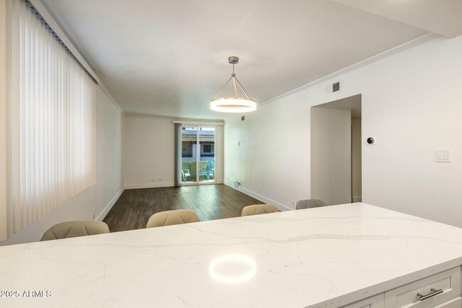 Photo - 6936 E 3rd St