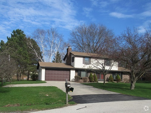 Building Photo - 12706 N Maplecrest Ln Rental