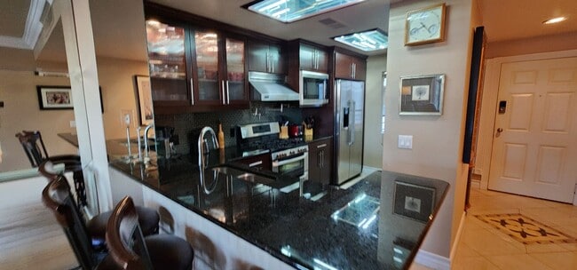 Photo - Fully furnished-full Sphere view Unit 326