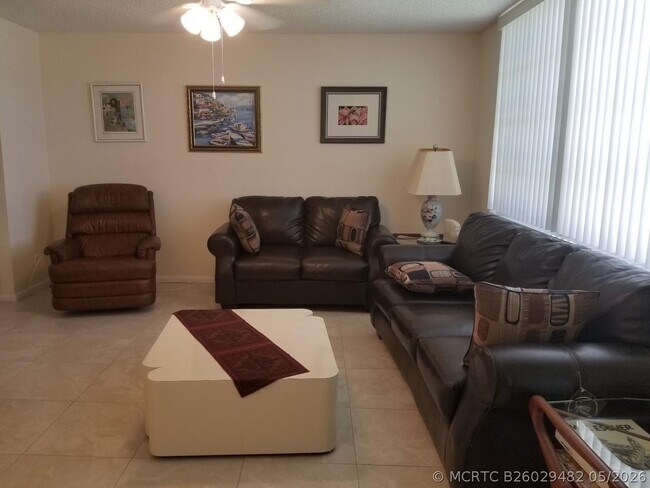 Photo - 17 Willowbrook Ln Unit 106