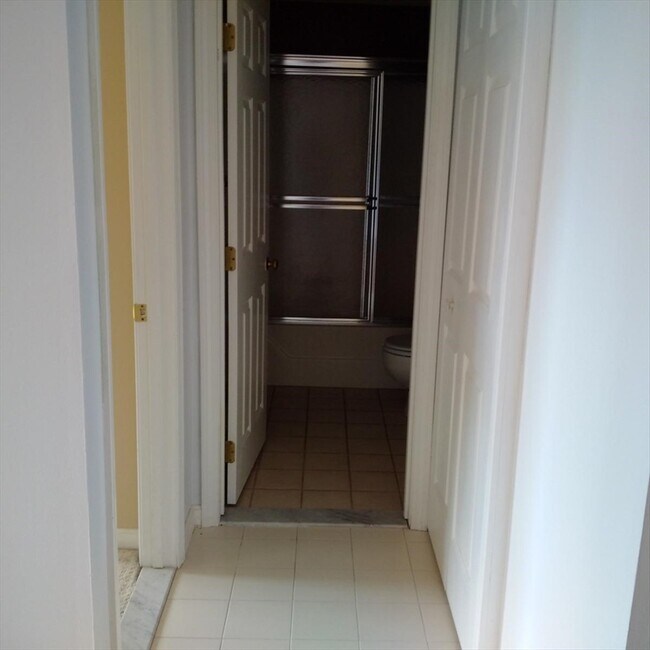 8 9th St Unit 404