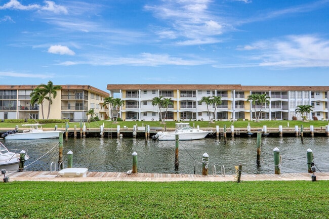 Photo - 111 Doolen Ct Condo Unit 106