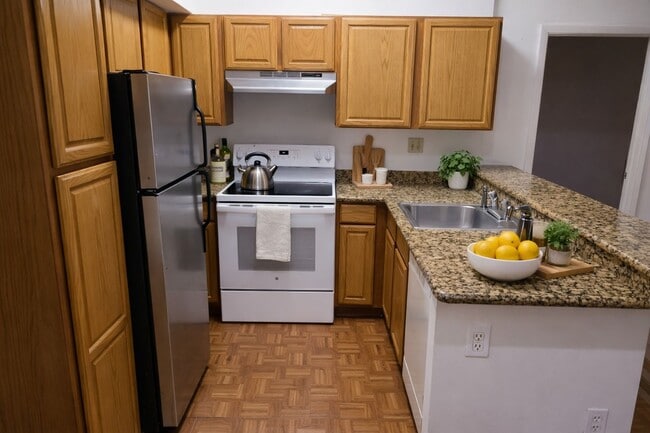 Building Photo - 721 Lyons Rd Unit 721 Lyons Rd