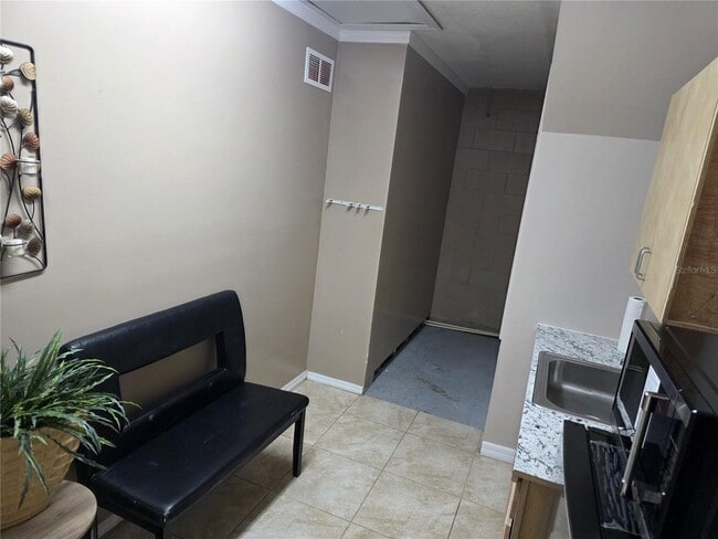 Photo - 23737 Lake Ave