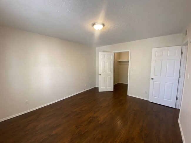 Photo - 132 Erbbe St NE Unit Apt 4