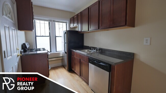 Photo - 2842 N Orchard St