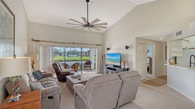 Photo - 6556 Fairway Gardens Dr