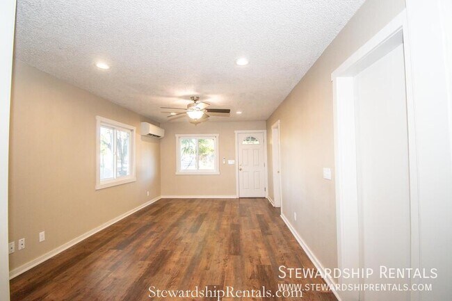 Photo - 195 N 9th St