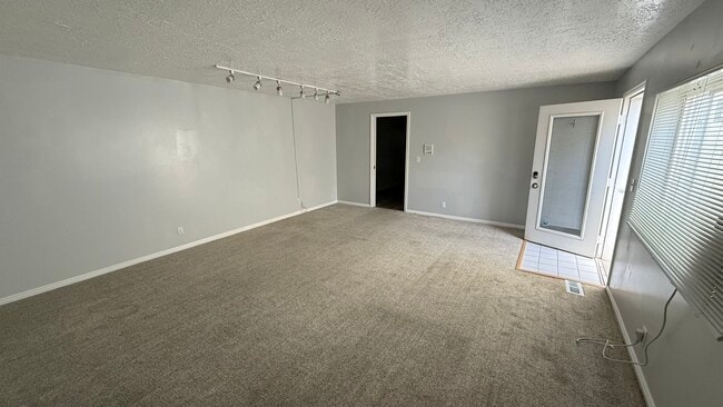 Photo - 344 - 10th East