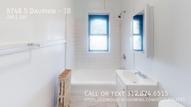 Photo - 8748 S Dauphin-3B Unidad 3B