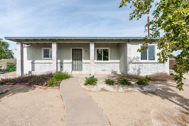 Charming Mesa Home - Charming Mesa Home