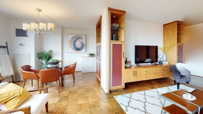 Photo - 1718 P St NW Unit 602