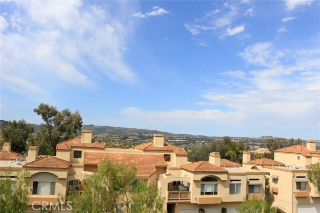 Building Photo - 28247 Via Fierro Rental