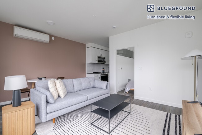 Photo - 1000 E Yesler Wy Unit FL8-ID852