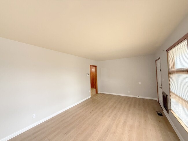 Photo - 2106 NW Sullivan Rd