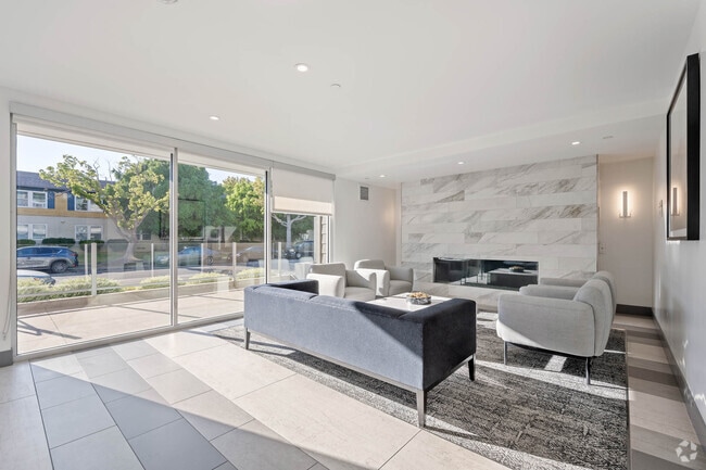 Building Photo - 5875 Interceptor St Unit Prestige Suite 402A-INT Rental