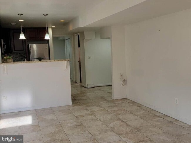 Photo - 17680 Avenel Ln