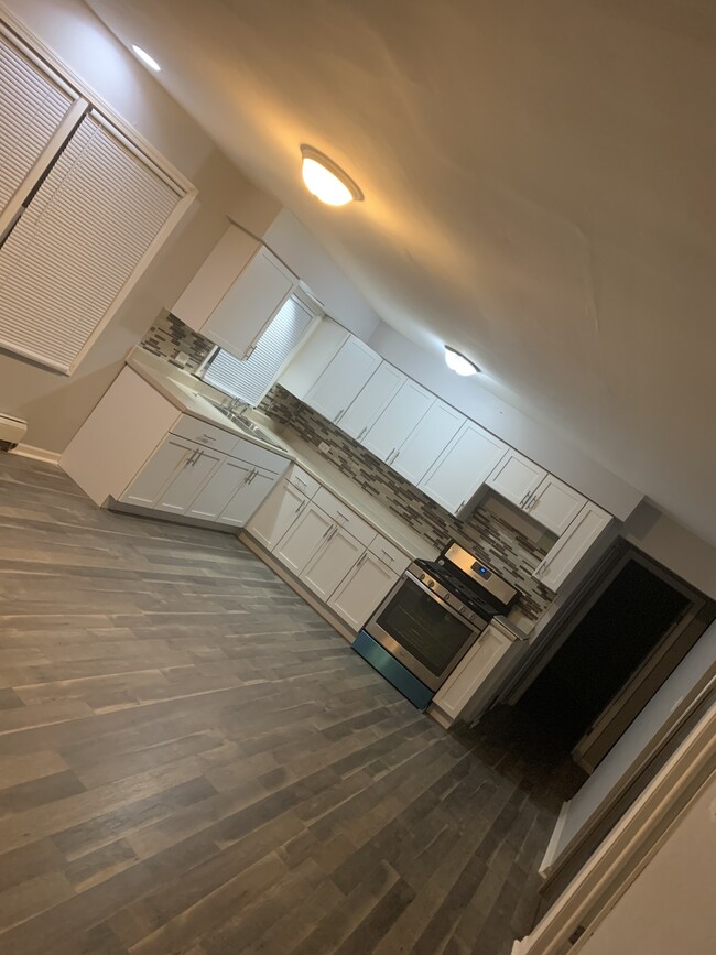 Photo - 1645 Downs Dr Unit 2