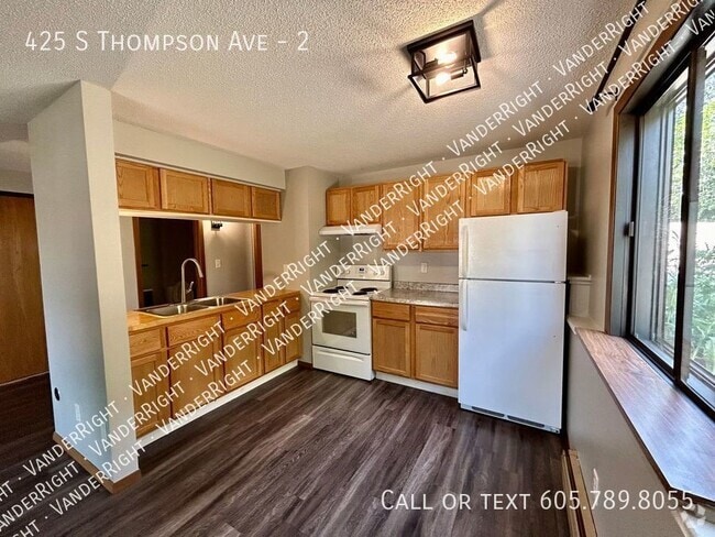 Building Photo - 425 S Thompson Ave Unit 2 Rental