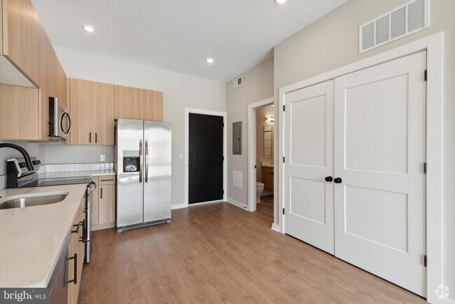 Building Photo - 308 W Chelten Ave Unit 312 Rental