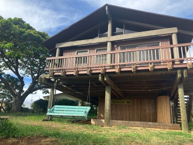 Building Photo - 185 Hiolani St Rental