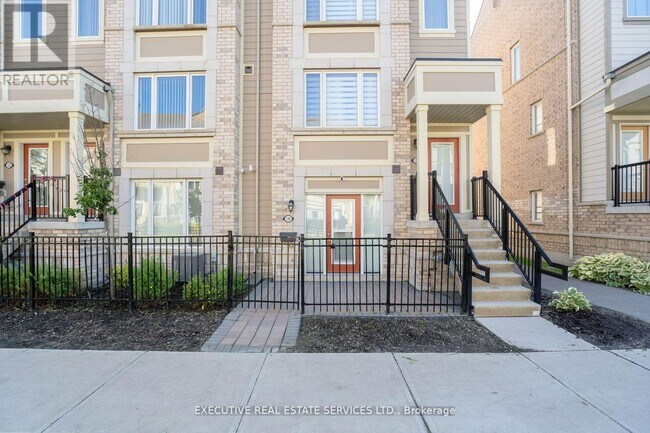 Photo - 1 Beckenrose Ct