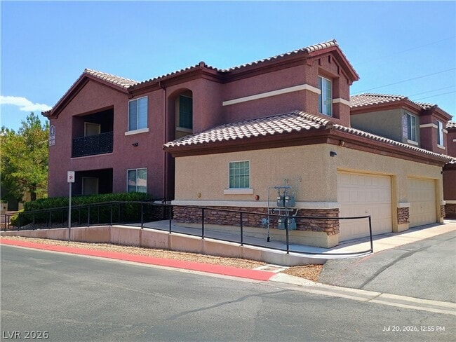Building Photo - 8324 W Charleston Blvd Unit 1011