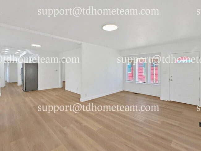 617 3rd Ave S