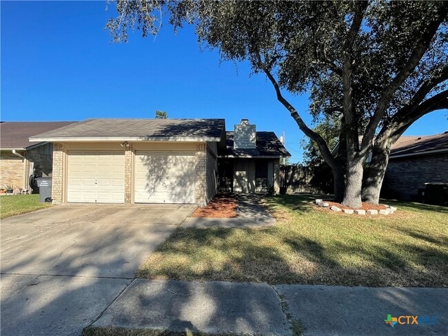 Photo - 513 Camelot Dr Casa