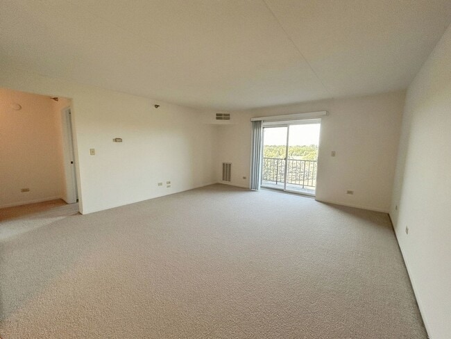 Photo - 1 Bloomingdale Pl Unit 606