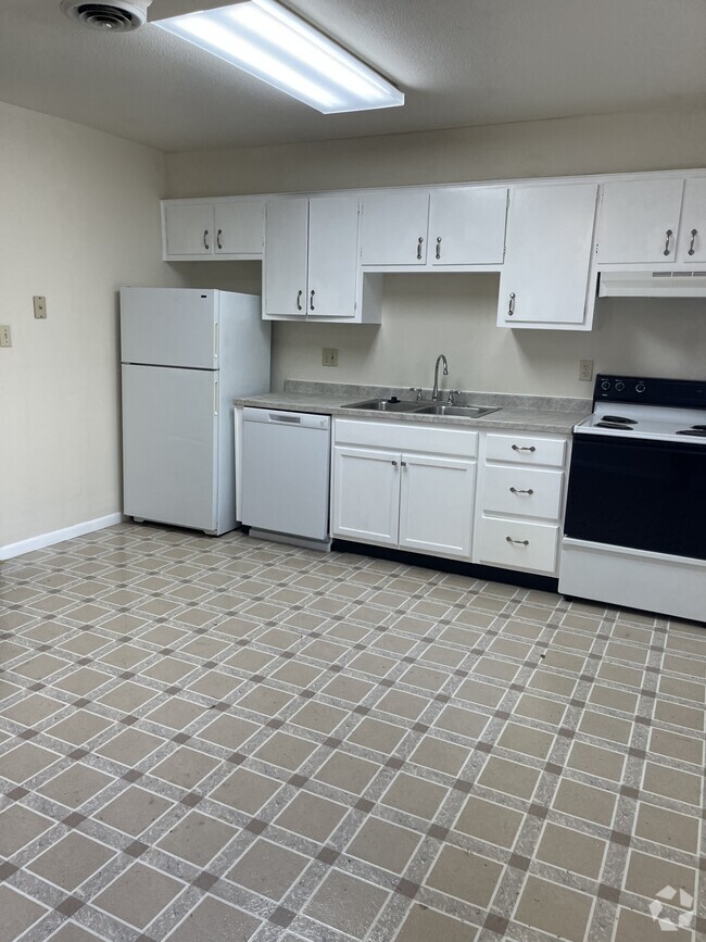 Building Photo - 2611 Quail Dr Unit A Rental