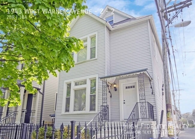 Building Photo - 1943 W Warner Ave Unit 2