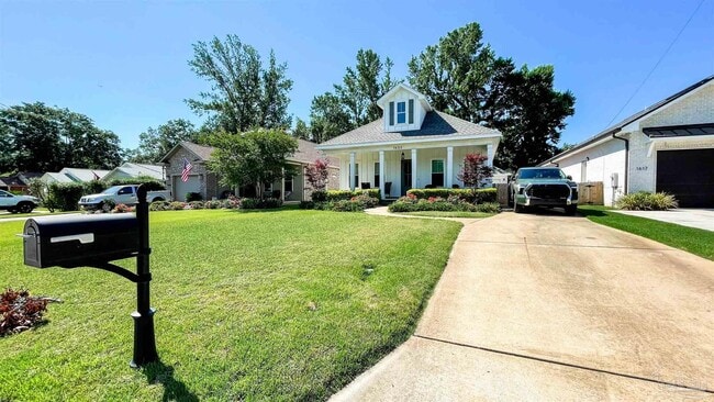 Photo - 1633 E Hatton St