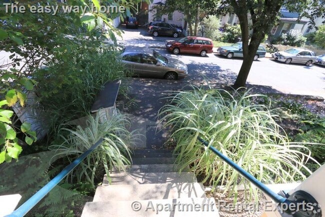 Building Photo - 9 Claremon St Unit 3 Rental