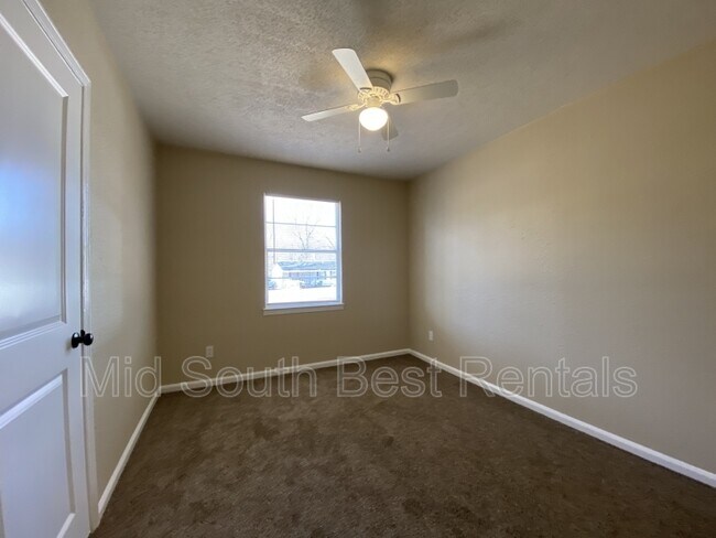 Photo - 4428 Sunny View Dr