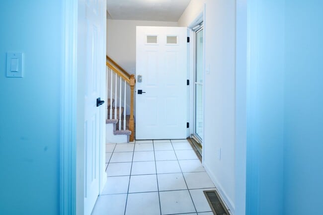 Photo - 3017 Fairchild Ln