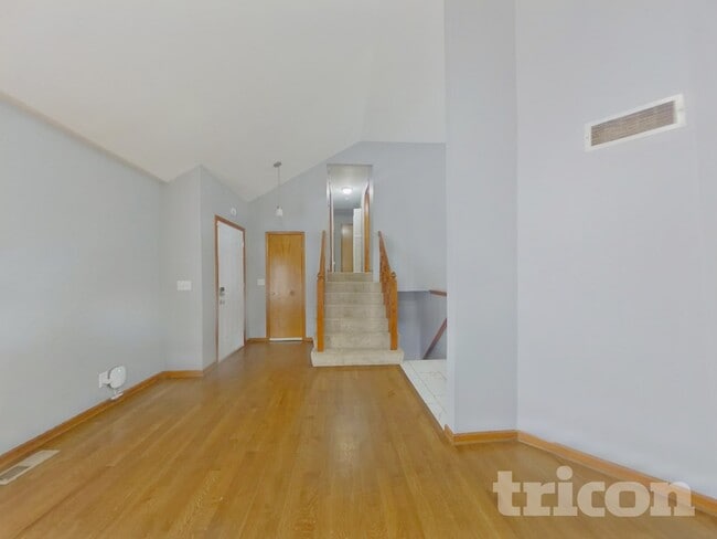 Photo - 10230 N Forest Ave