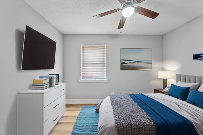 Pineview Apartments