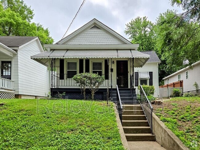Building Photo - 2602 Perry St Rental
