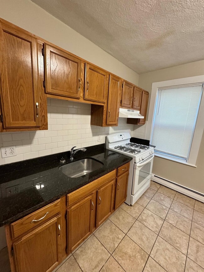 Photo - 97 Marion St Unit 1