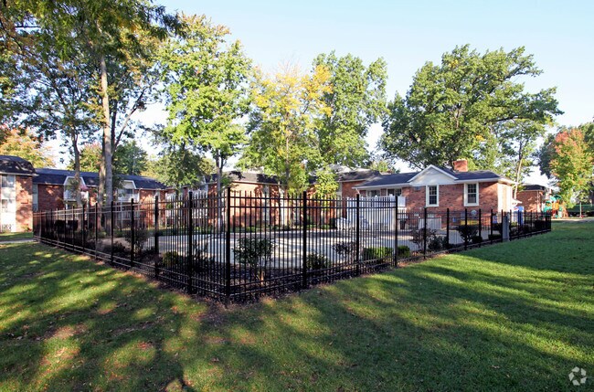 Sunnydale Estates - Sunnydale Estates Apartments