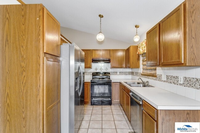 Photo - Northwest Wichita - 5 bedroom 3 bath home