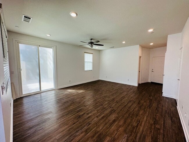 Photo - 1835 Vesta Dr