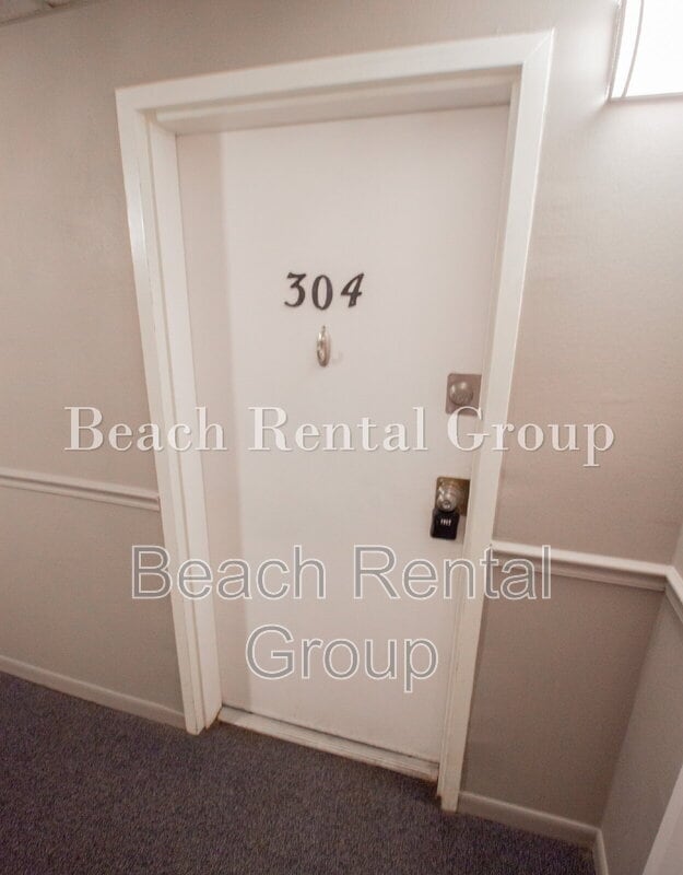 Photo - 6840 Blue Heron Blvd Unit 304