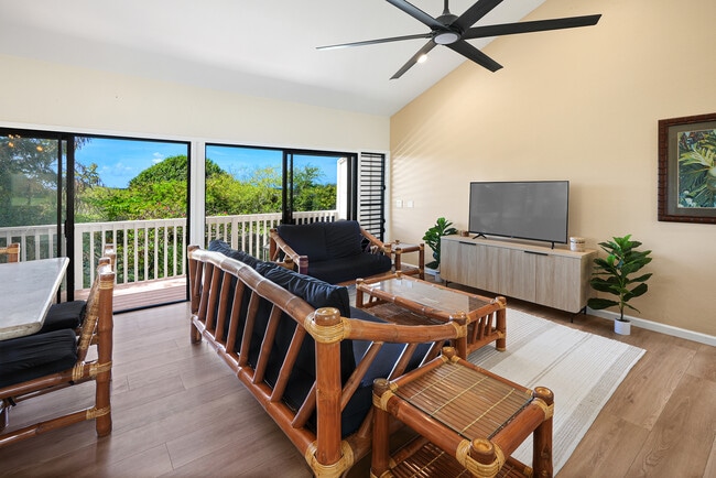 Photo - 2020 Pahoehoe St