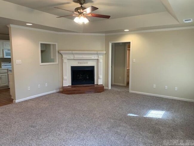 Photo - 27 Broadmoor Cir